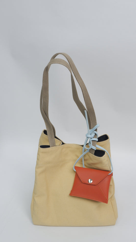 Onigiri Bag - Eggnog and Sand