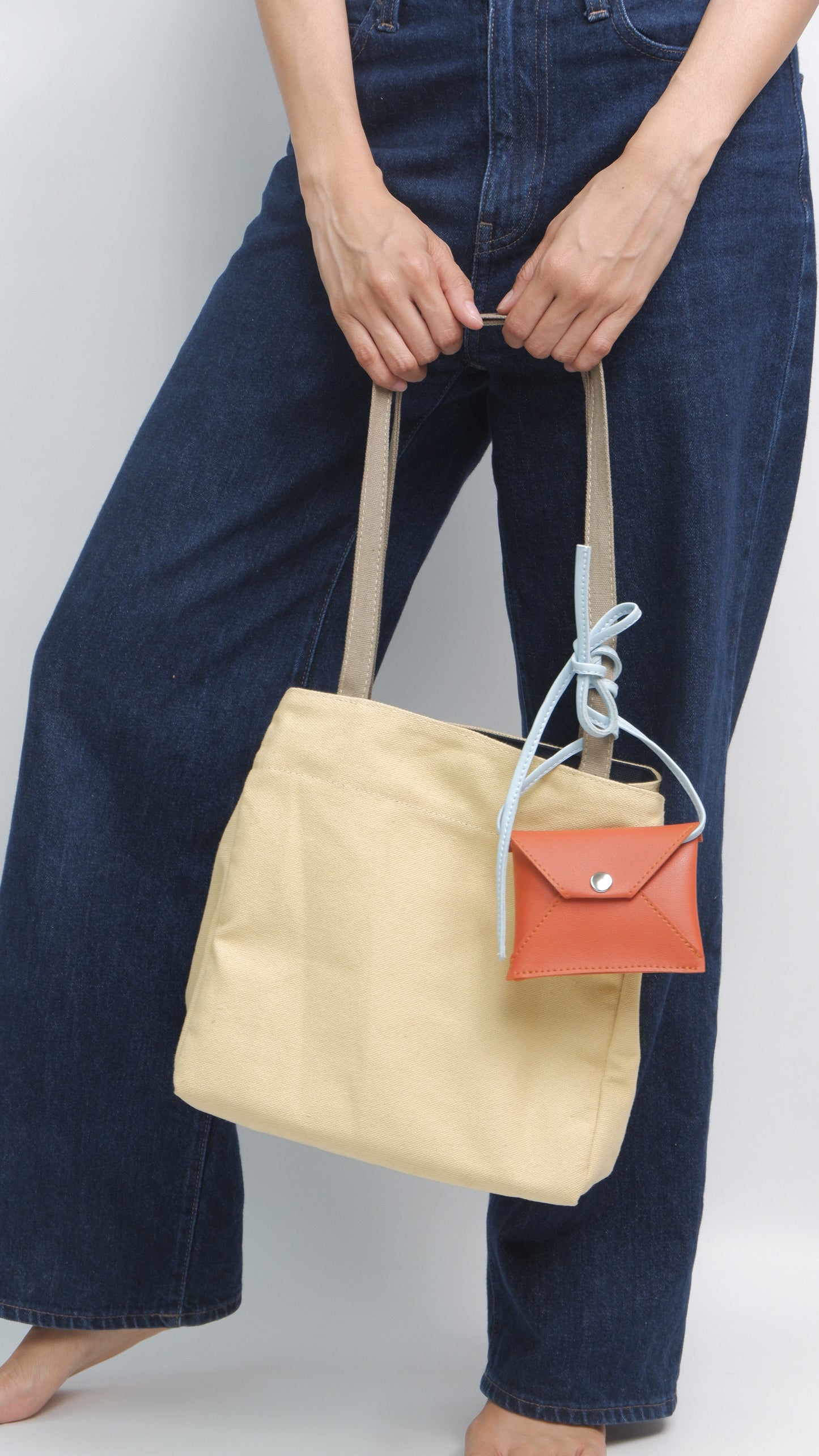 Onigiri Bag - Eggnog and Sand