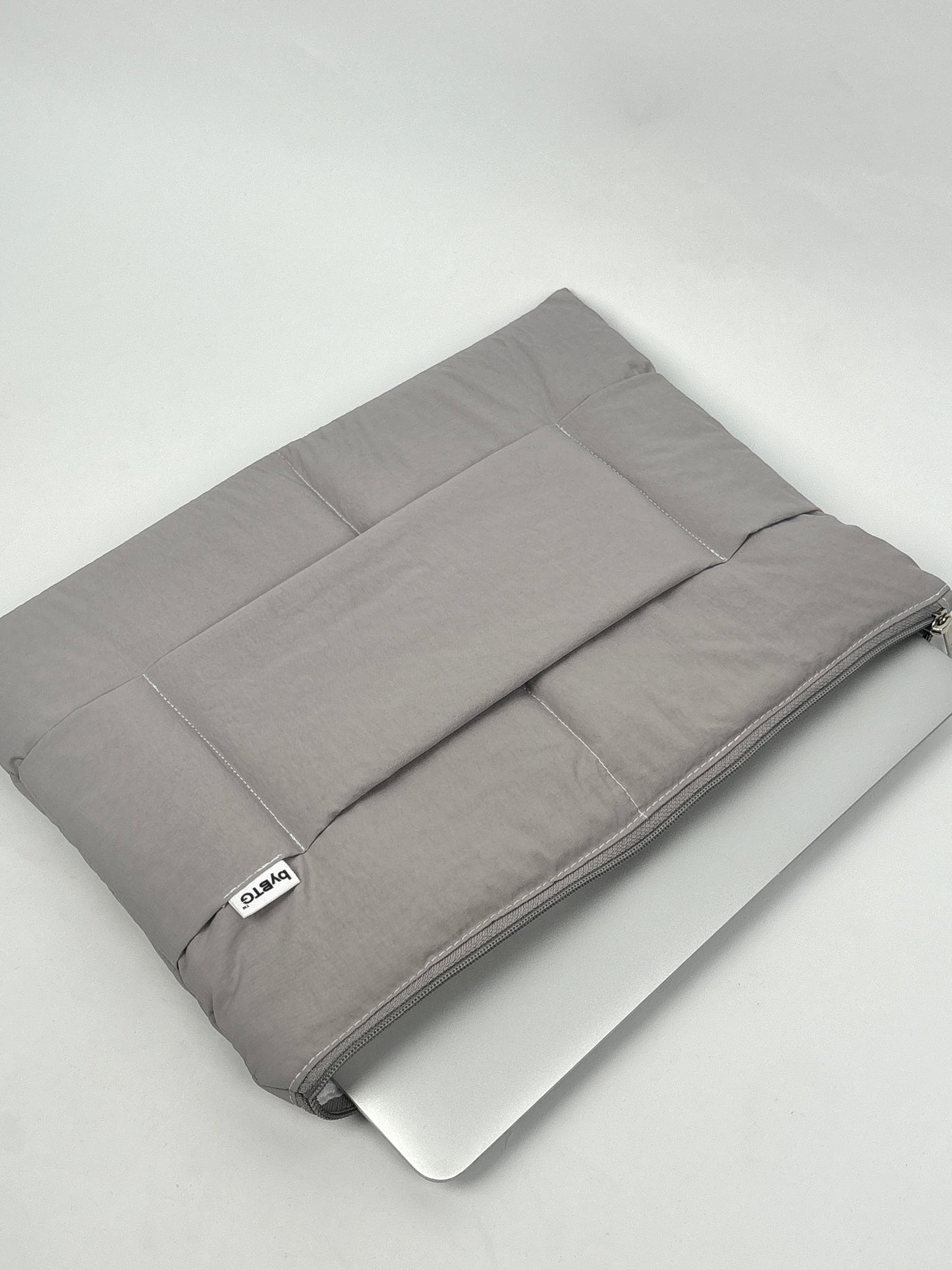 Mallow iPad Sleeve