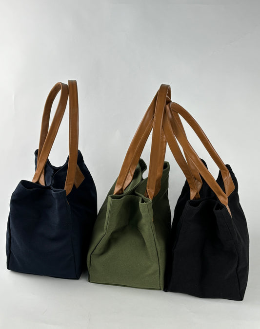 Onigiri Medium: Genuine Leather