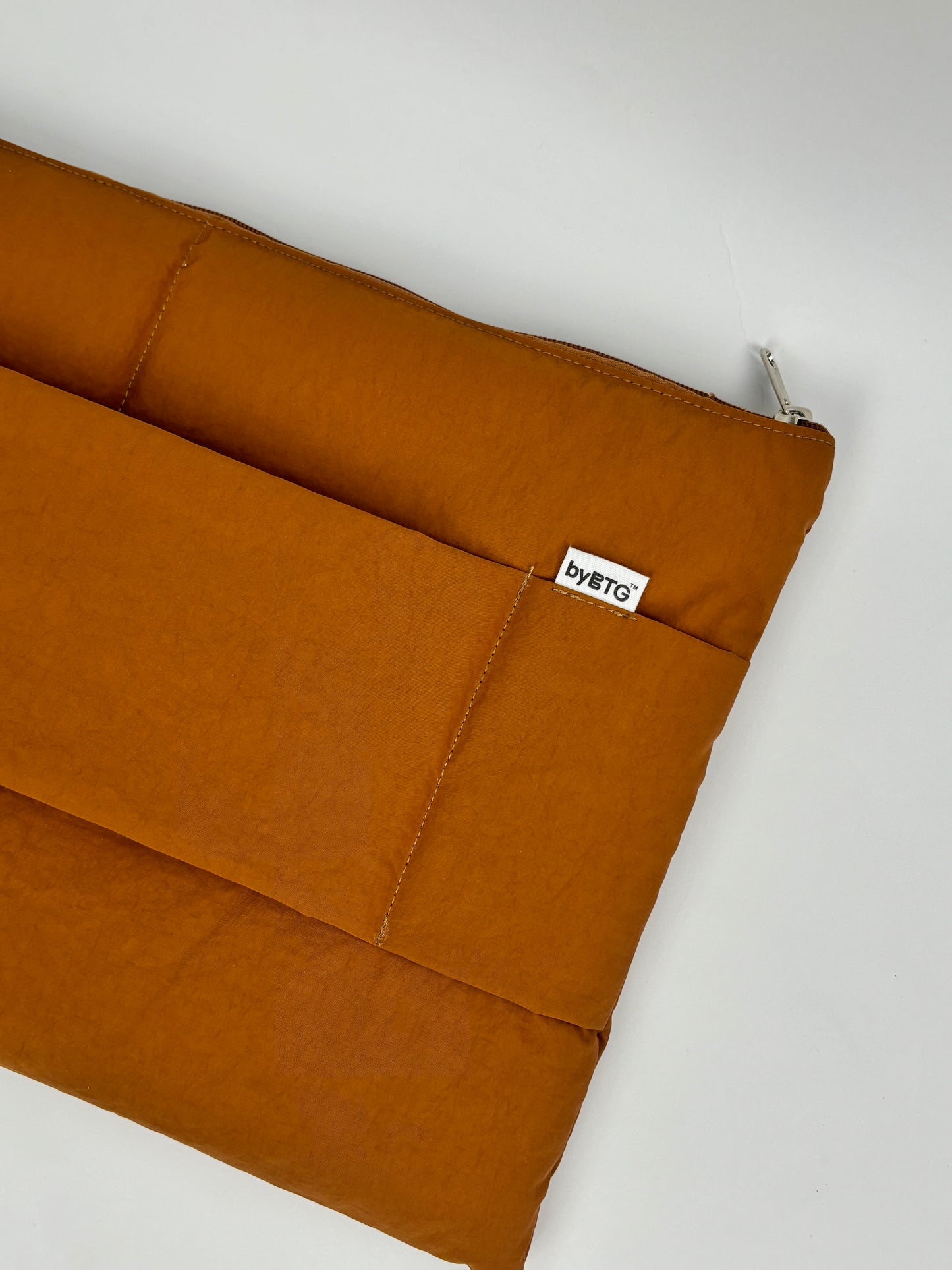 Mallow Laptop Sleeve (Nylon)