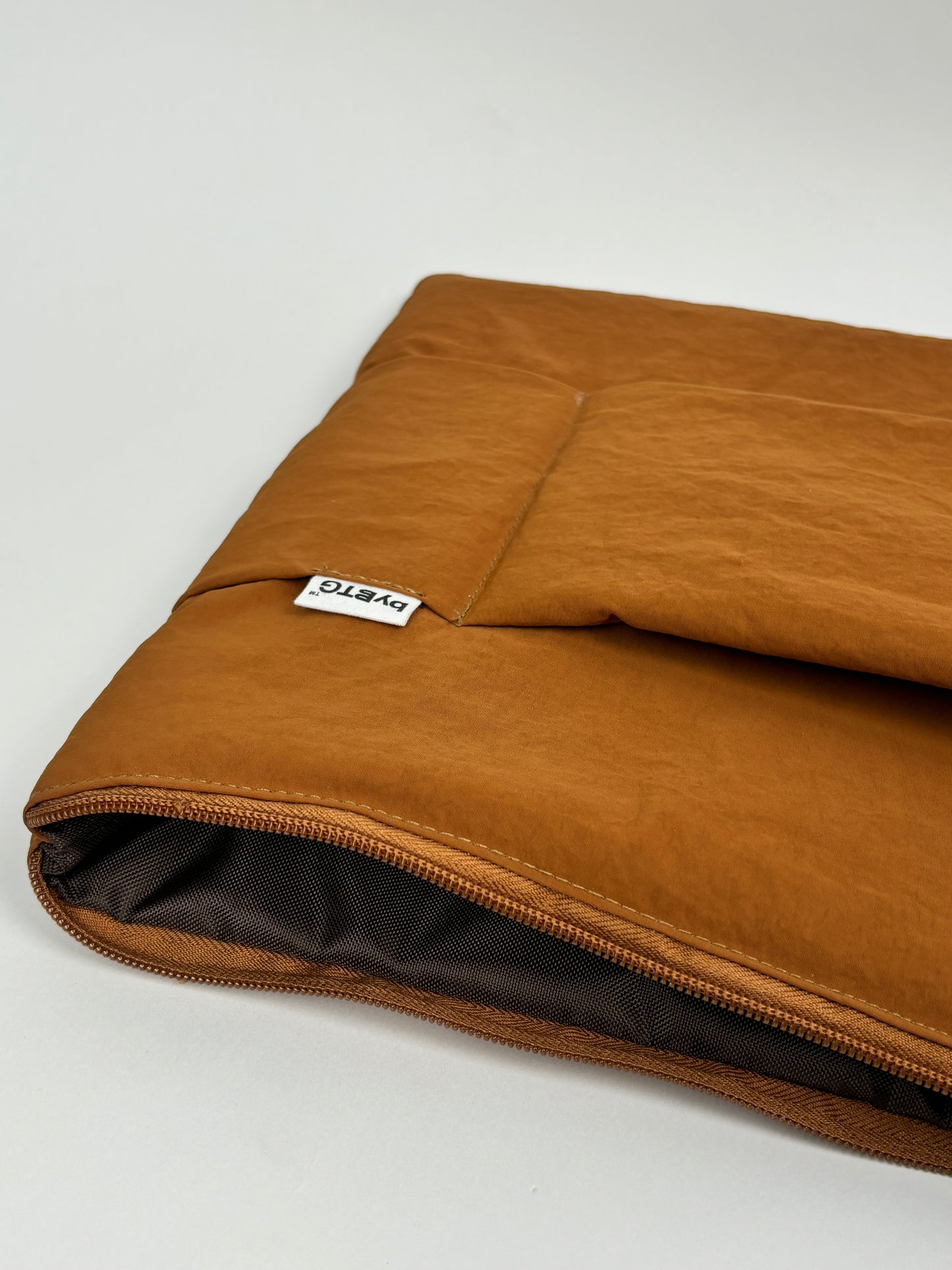 Mallow Laptop Sleeve (Nylon)